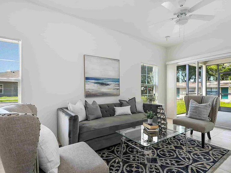 Spring Tree Village Apartments — Photo 14