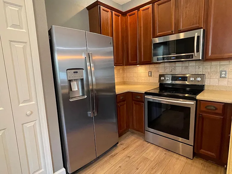 3454 Parkridge Cir #33-203 — Photo 6