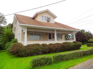 921 Highland Ave, Beaver Falls, PA 15010
