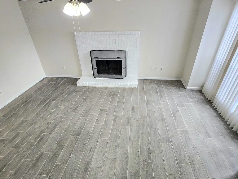 10045 Emerald Creek Dr — Photo 6