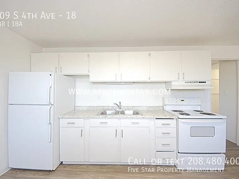 809 S 4th Ave #18 — Photo 7
