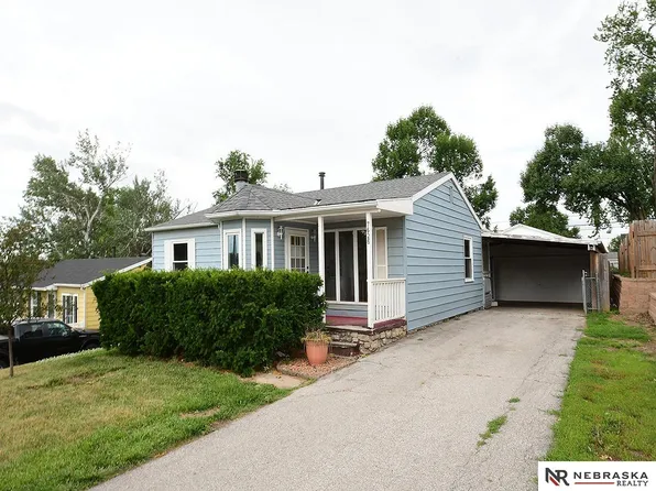 7626 S 41st St, Bellevue, NE 68147