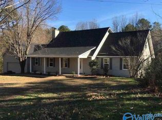 2120 Indian Hills Rd NE, Hartselle, AL 35640