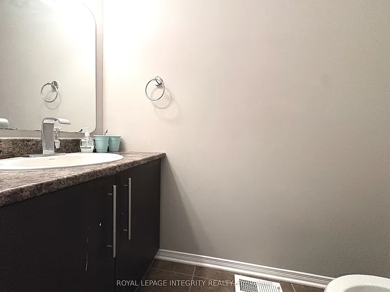 254 Badgeley Ave — Photo 20