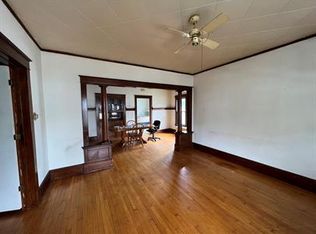 572 Boyd St, Oshkosh, WI