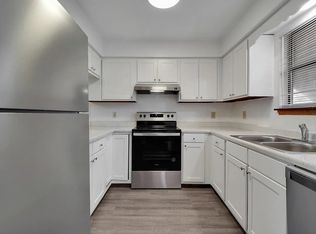 Castle Apartments, Tallahassee, FL 32301