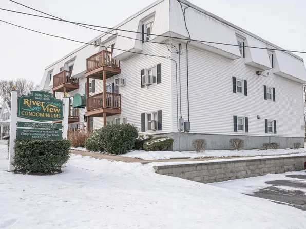3700 N Main St APT 1, Fall River, MA 02720
