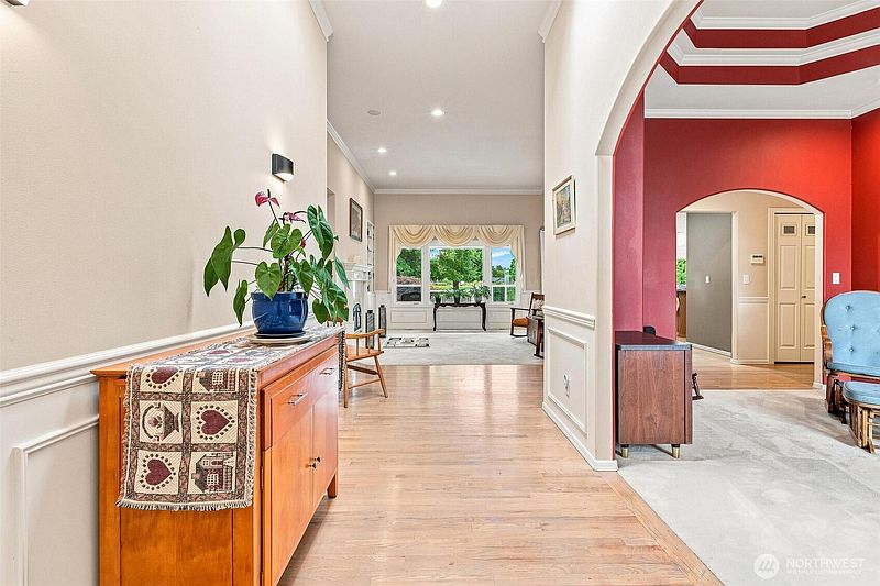 4th image of 8285 Cowichan Road