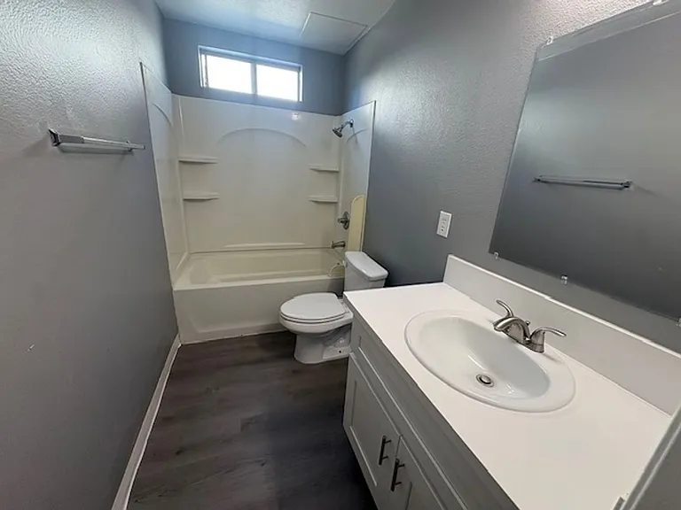 141 W Lambert Rd — Photo 8