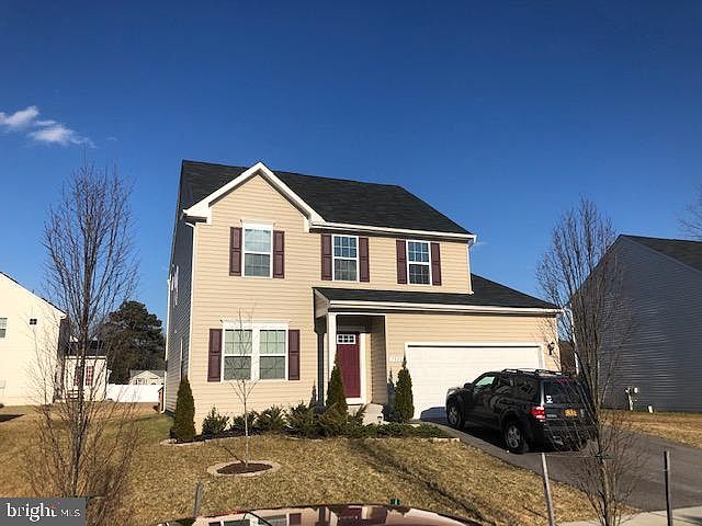 1st image of 7822 Maple Run Ct