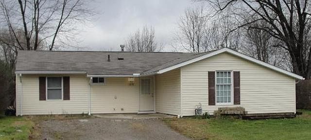 1st image of 2633 Hadley St