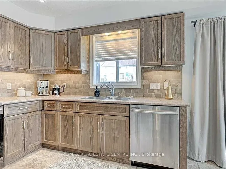 1220 Riverbend Rd #119 — Photo 13