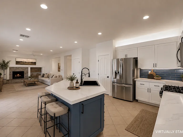 56 Ashby Hills Ct — Photo 13