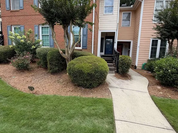 6550 Deerings Ln, Peachtree Corners, GA 30092