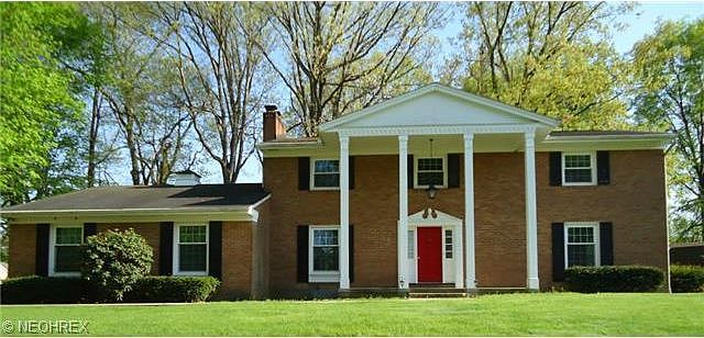 2nd image of 2855 Roanoake St NW