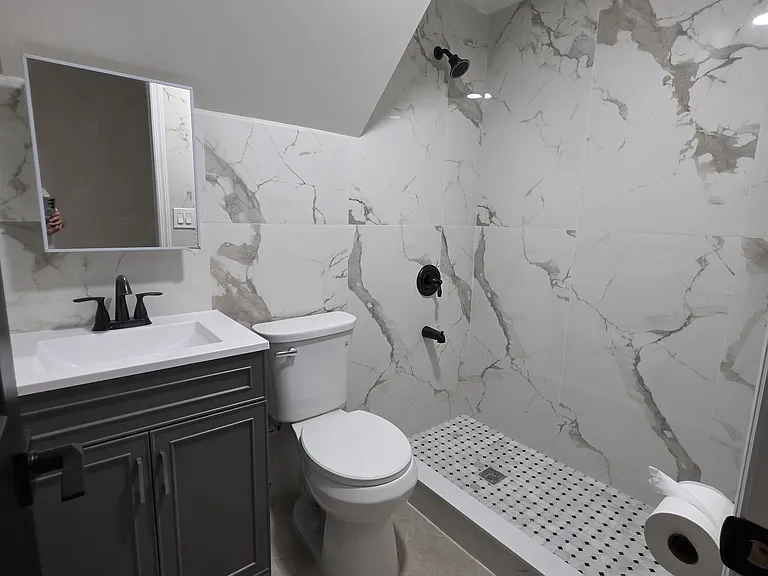 793 Olympia Blvd #1 — Photo 32