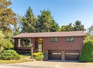 103 Locust Ridge Dr, Pittsburgh, PA 15209