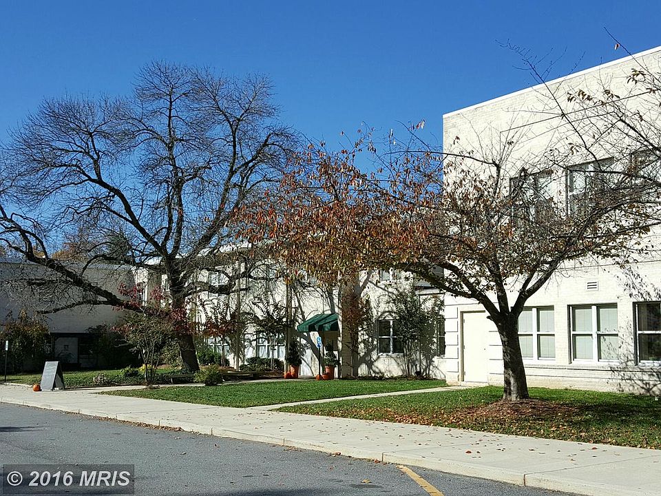 2nd image of 3015 Upton Dr APT 243