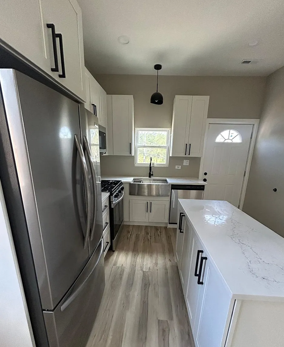 2 bed, $1,795 — Photo 4