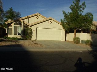 1074 N Saguaro St, Chandler, AZ 85224