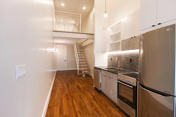 Rented by Brooklyn Group | media 29