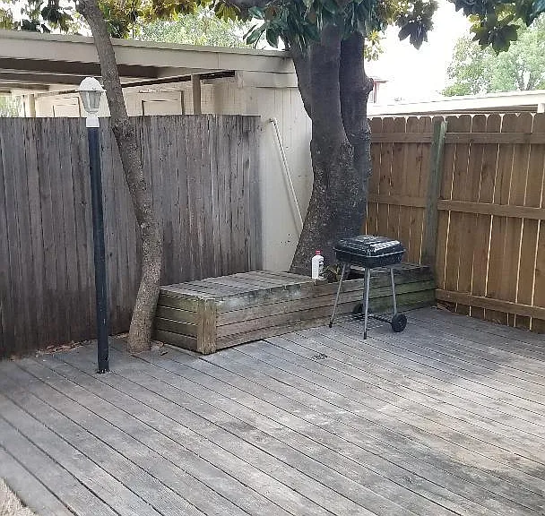 2020 Court Pl — Photo 11