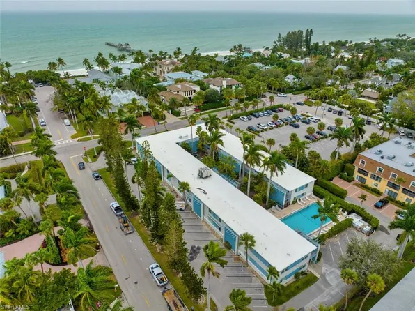 1295 Gulf Shore BLVD S #223, NAPLES, FL 34102