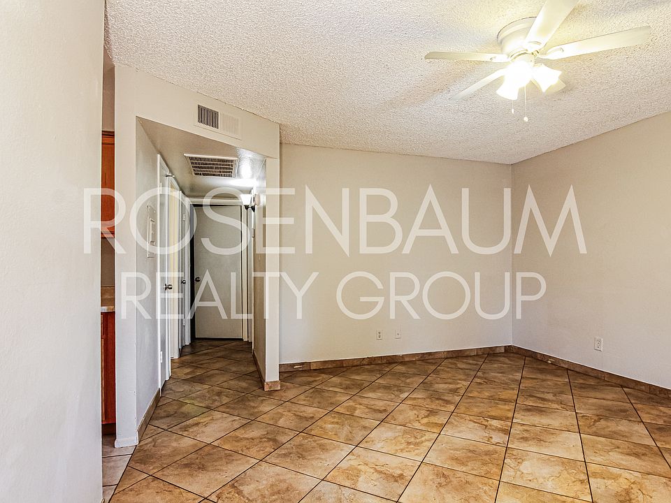 3-photo-Living-Room_08122025