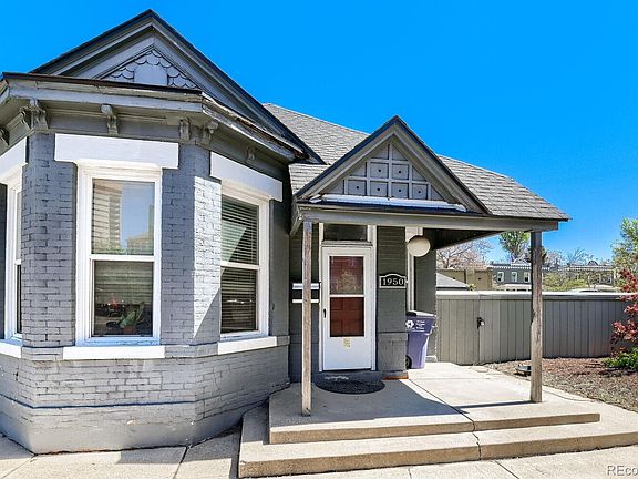 3rd image of 1950 N Clarkson Street