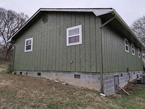 2nd image of 780 Rankin Hill Rd