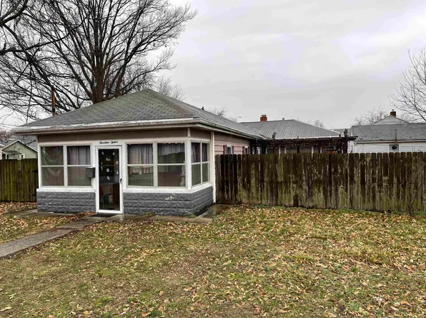 1412 N Willow Rd, Evansville, IN 47711