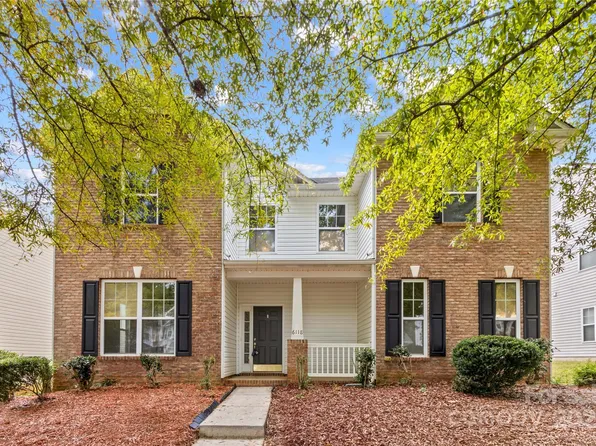 6118 Colonial Garden Dr #213, Huntersville, NC 28078