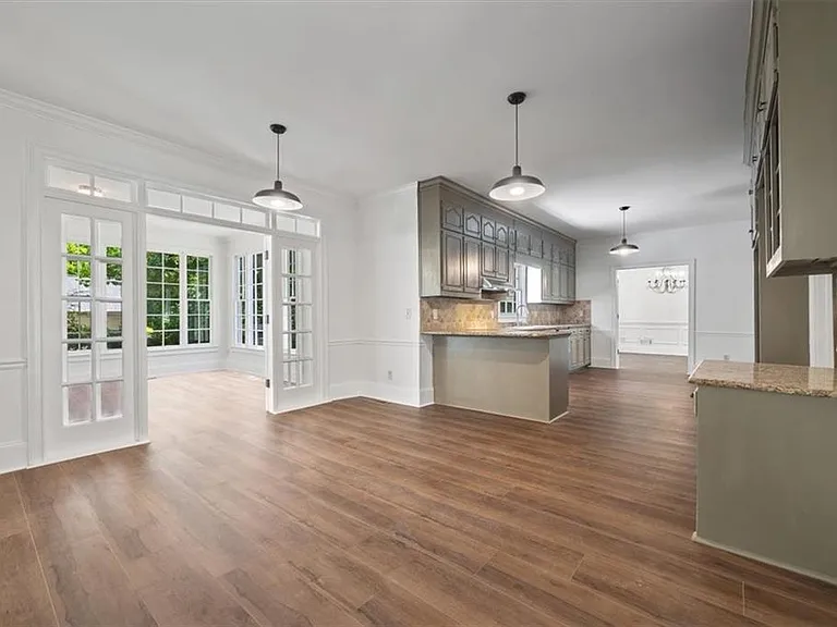 2120 Skyland Cove Ln — Photo 13