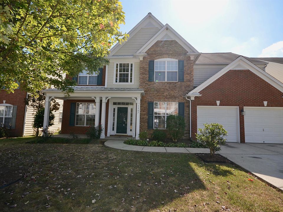 1st image of 1907 Arbor Vista Dr