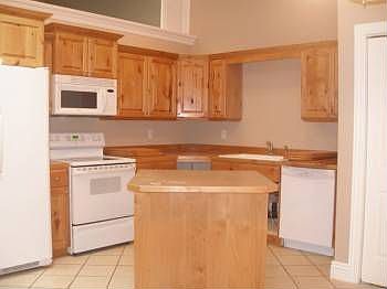 3rd image of 44 S 2nd E APT 21