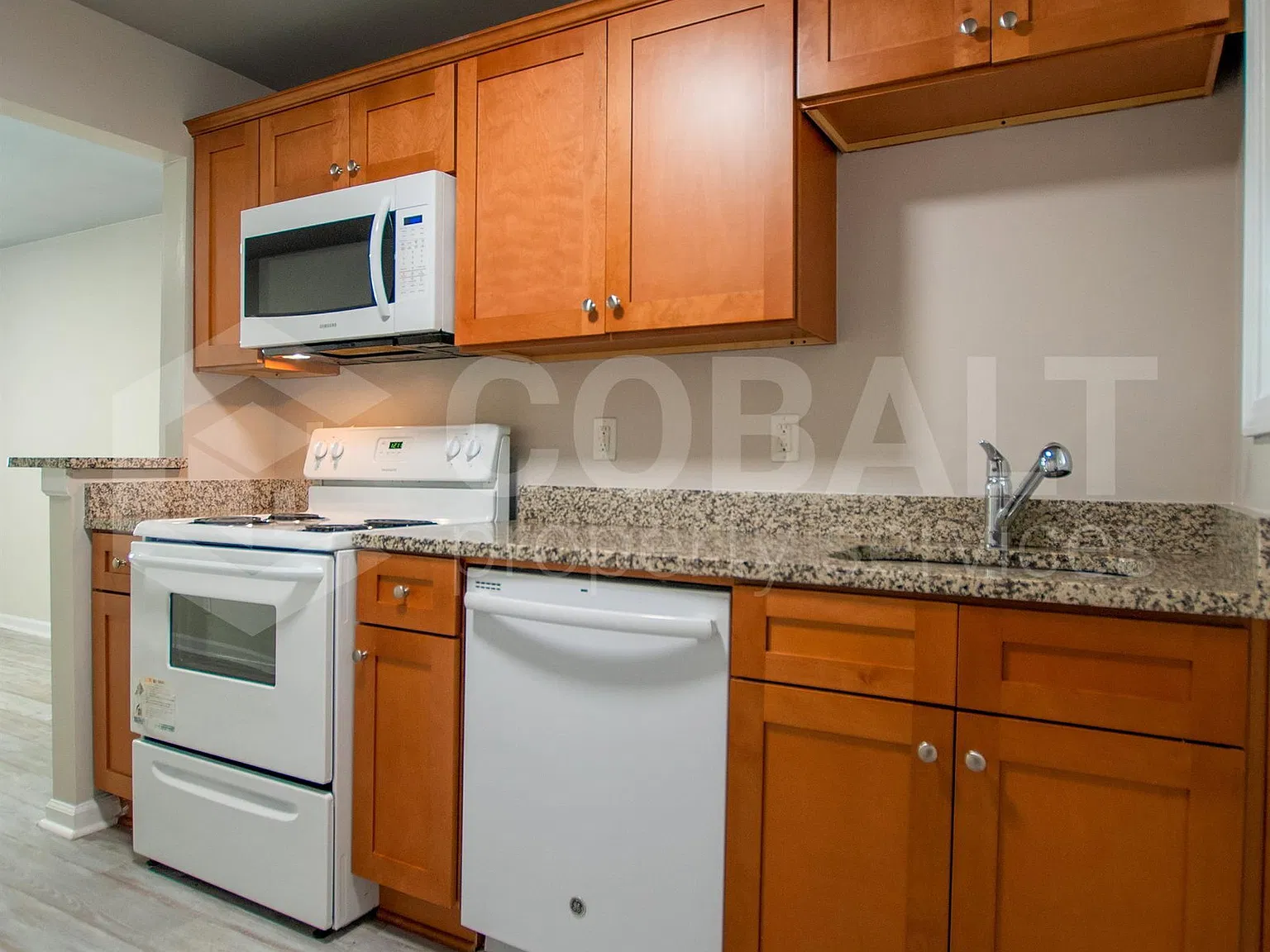 2 bed, 1.0 bath, 850 sqft, $1,595 — Photo 3