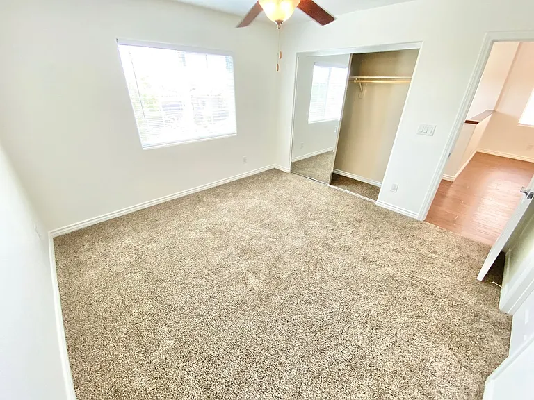 1980 Galleria Spada St — Photo 13