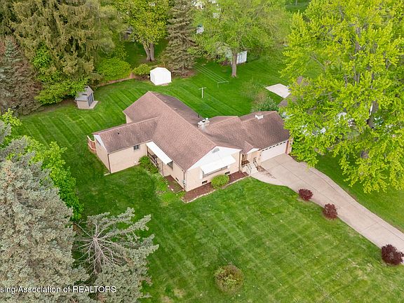 4th image of 1021 Bretton Rd