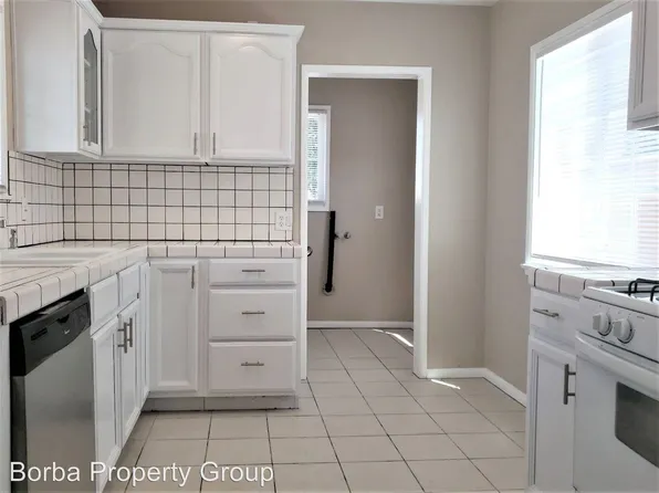 11040 Studebaker Rd, Downey, CA 90241