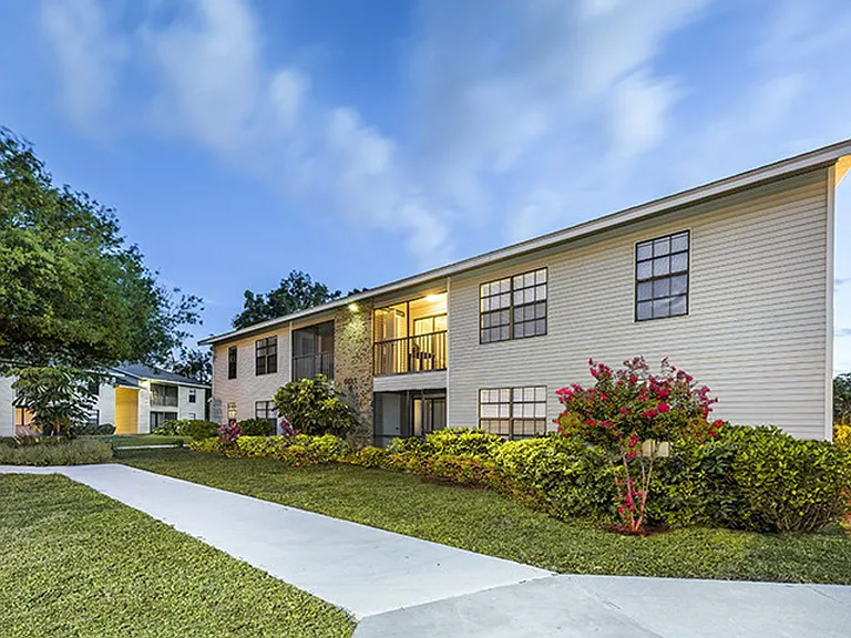 Pinnacle Estates Apartments — Photo 15