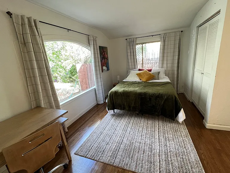 241 Harrison Ave — Photo 12