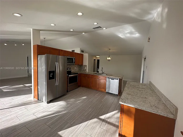9841 Ridgecreek Rd — Photo 8