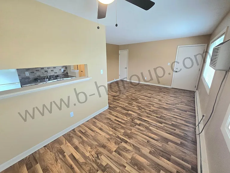 Countryside Apartments B6 — Photo 10