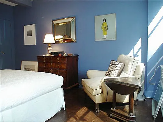 Sold by Stribling | media 3