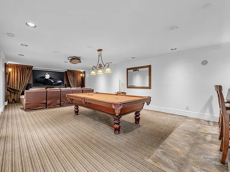 1525 Errigal Pl — Photo 33