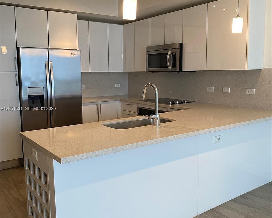 1st image of 999 SW 1st Ave APT 3209
