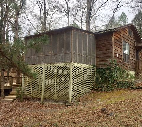 3rd image of 111 Indian Lodge Pt