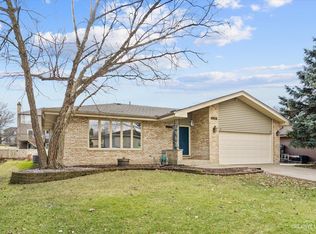 1181 Hobart Ave, Downers Grove, IL 60516