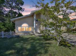 15820 49th St N, Clearwater, FL 33762