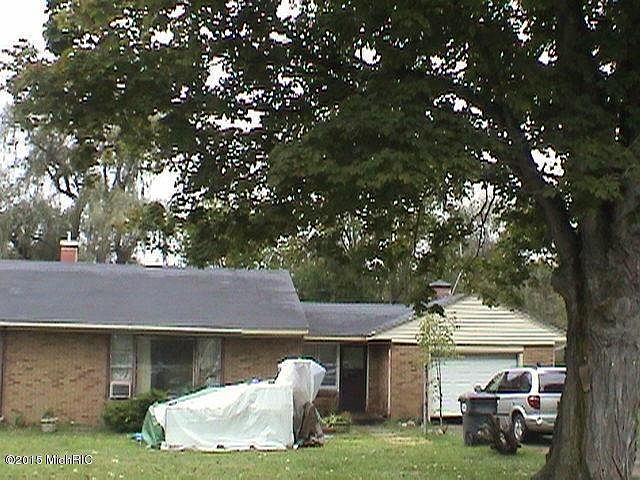 2nd image of 1017 N Paw Paw St